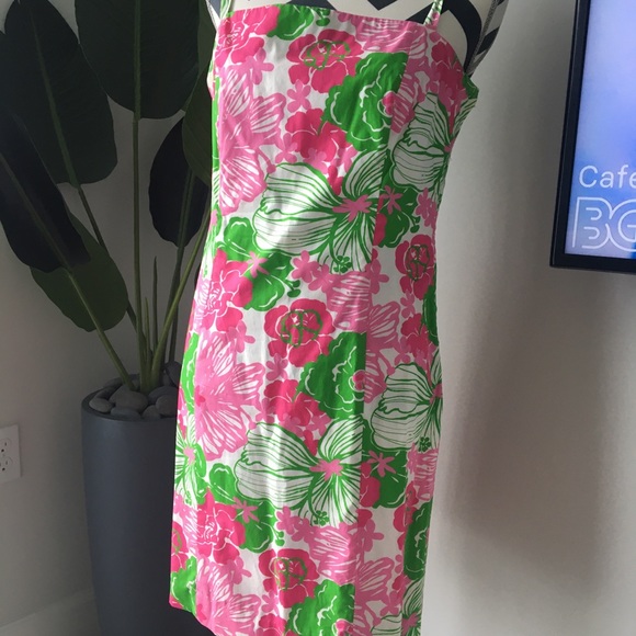 LILLY PULITZER floral sundress size 10. - Picture 7 of 9